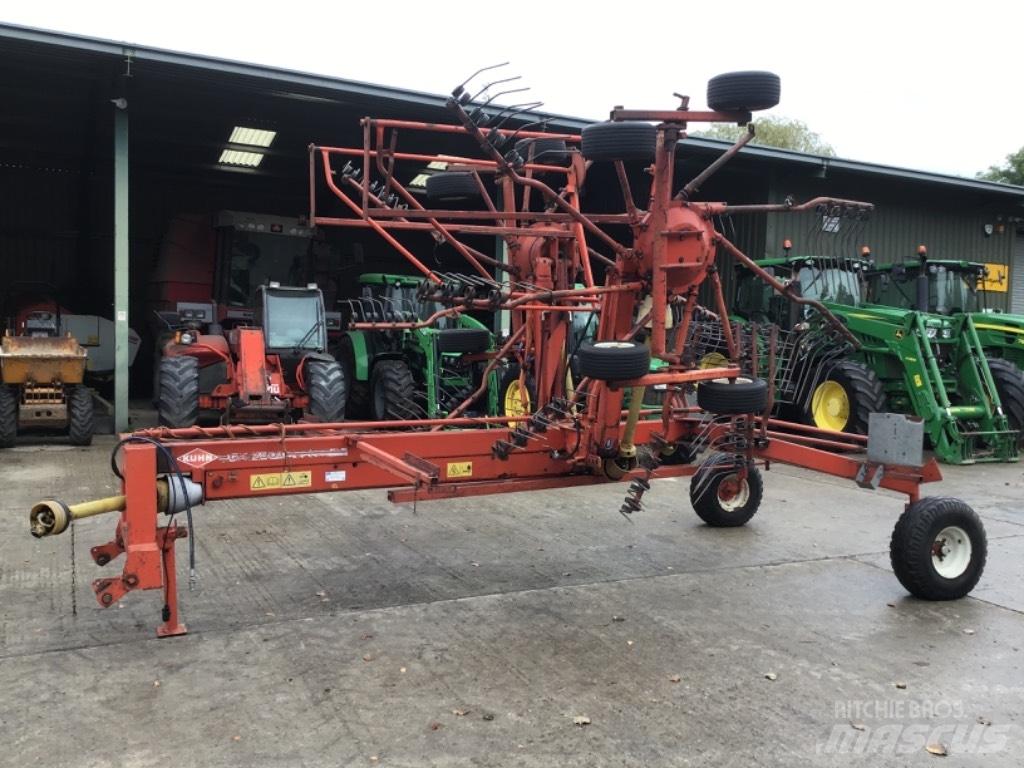 Kuhn GA 7301 Rakes and tedders