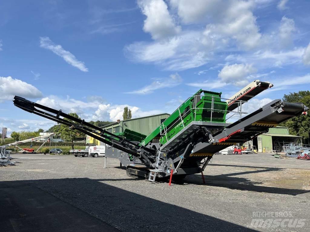 McCloskey S110 Mobile screeners