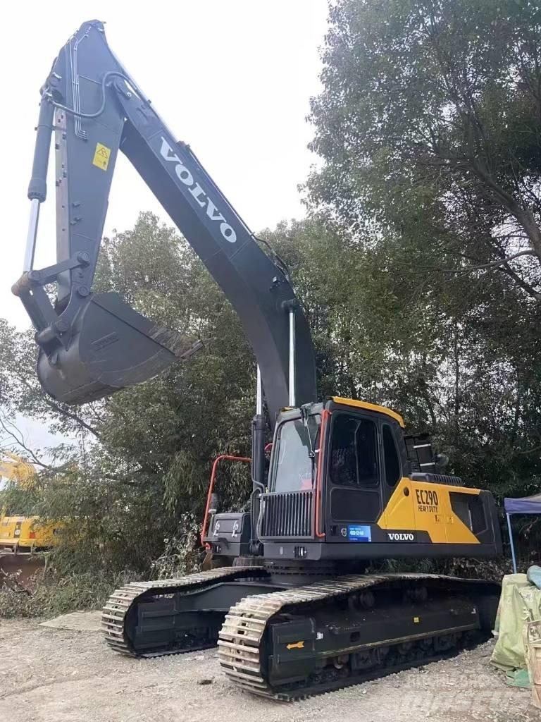 Volvo 290D Crawler excavators