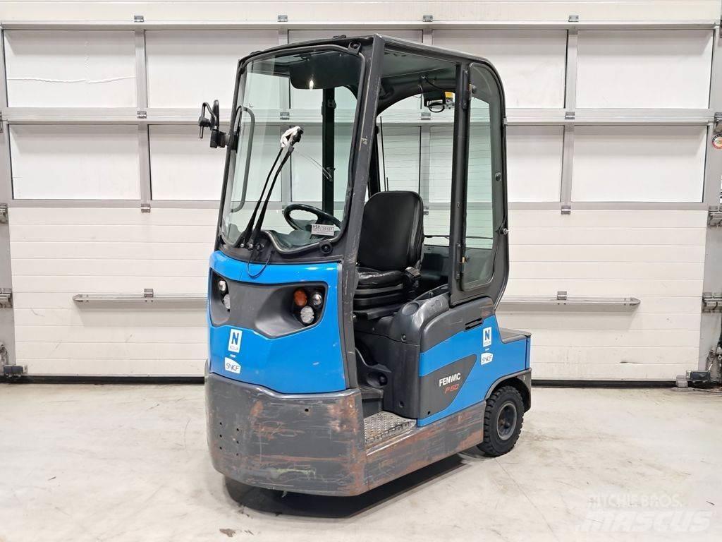 Linde P60 Tractor Units