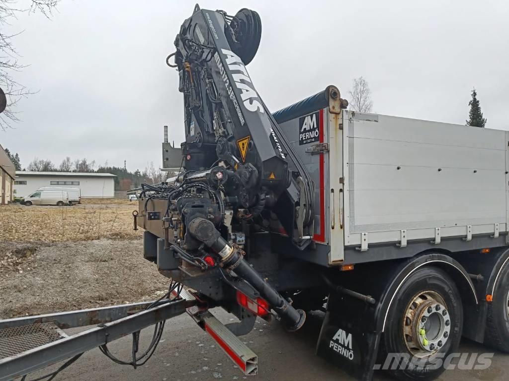DAF XF 530 FAW Crane trucks