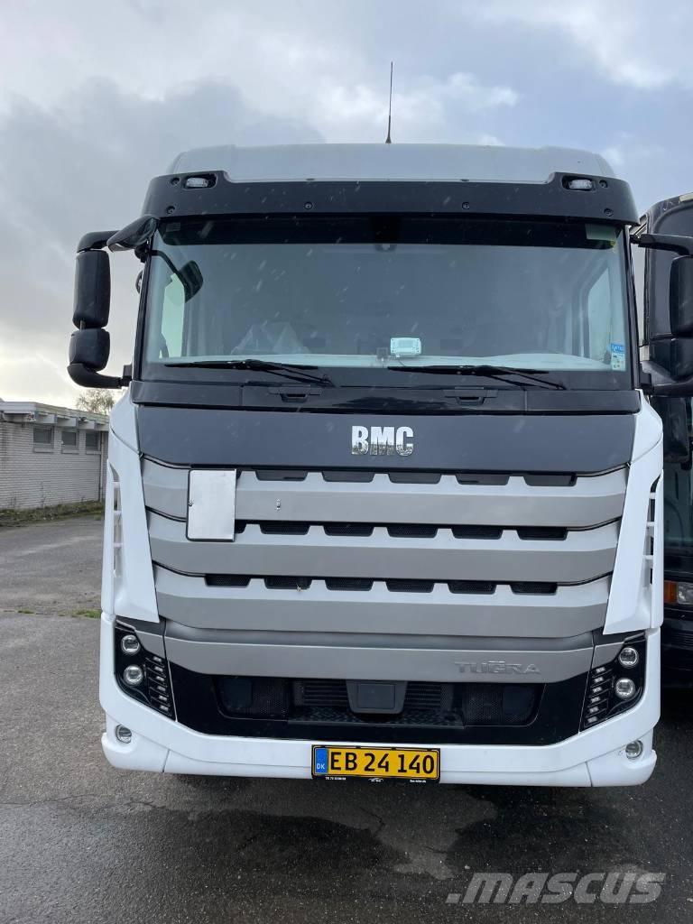 BMC TGR 1846 Tractor Units