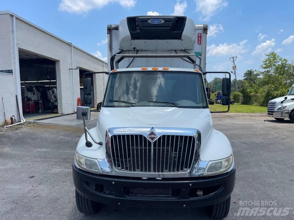 International 4300 Temperature controlled trucks