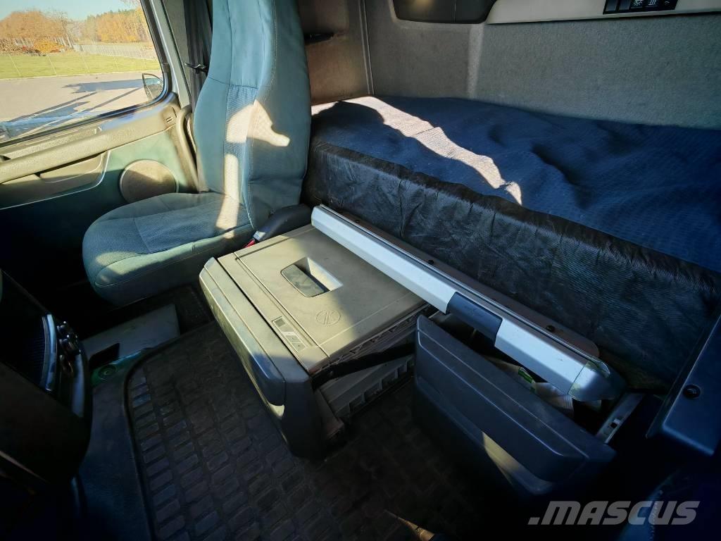 Volvo FH 440 Tractor Units