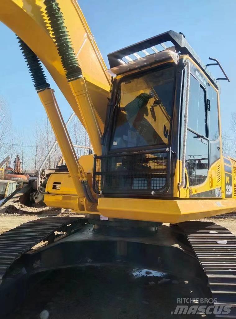 Komatsu 220-8 Crawler excavators