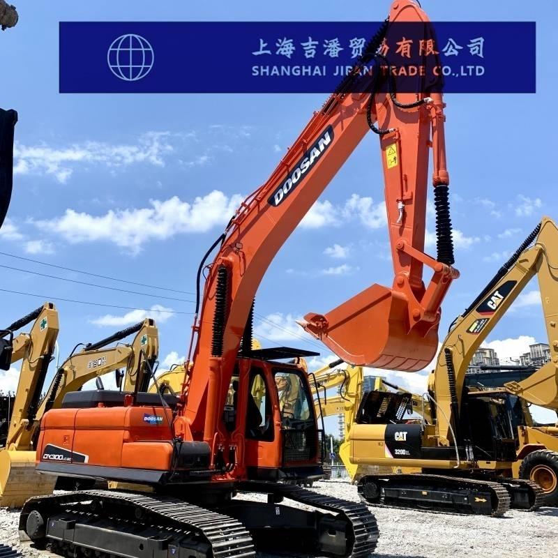 Doosan DX 300 Crawler excavators