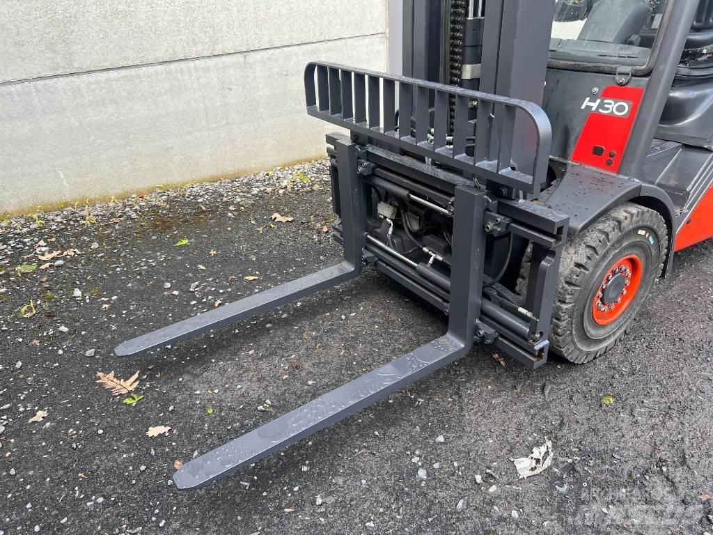Linde H30D-01 Diesel trucks