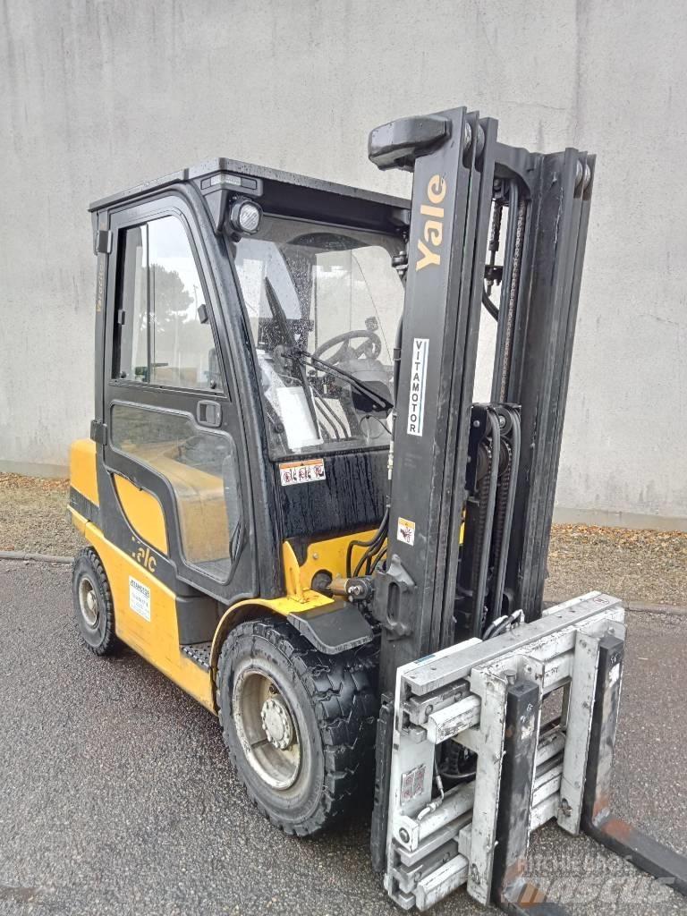 Yale GLP30 LPG trucks