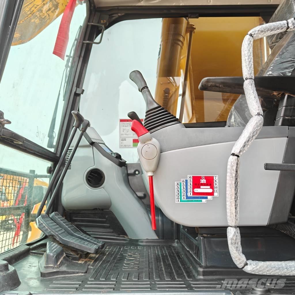 Komatsu 220 Crawler excavators