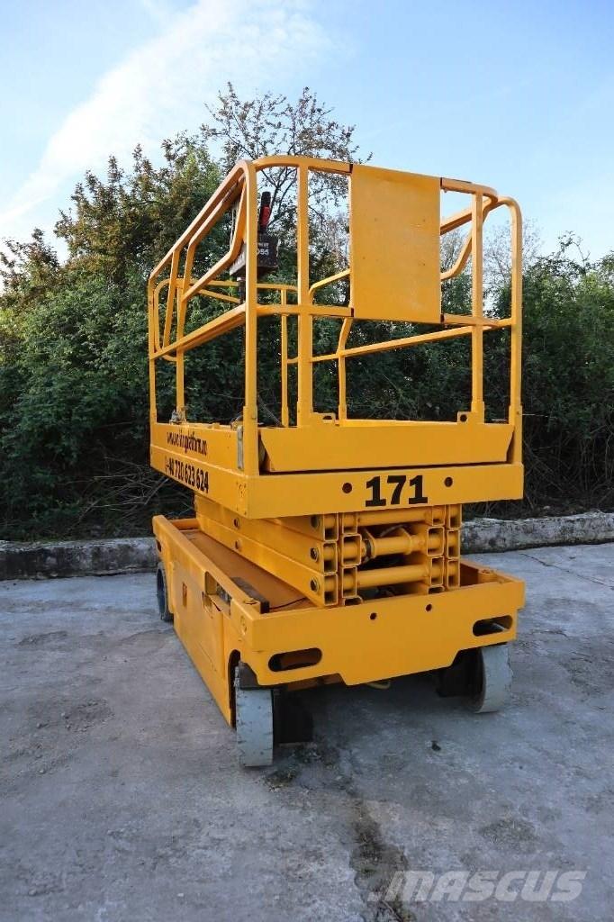 Haulotte Compact 10 Scissor lifts