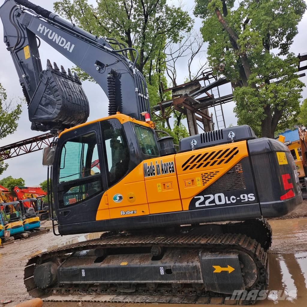 Hyundai 220LC-9S Crawler excavators