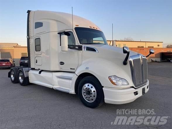 Kenworth T680 Tractor Units
