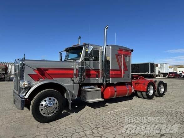 Peterbilt 389 Tractor Units