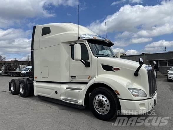 Peterbilt 579 Tractor Units
