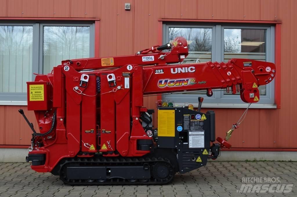 Unic URW-095 Tracked cranes