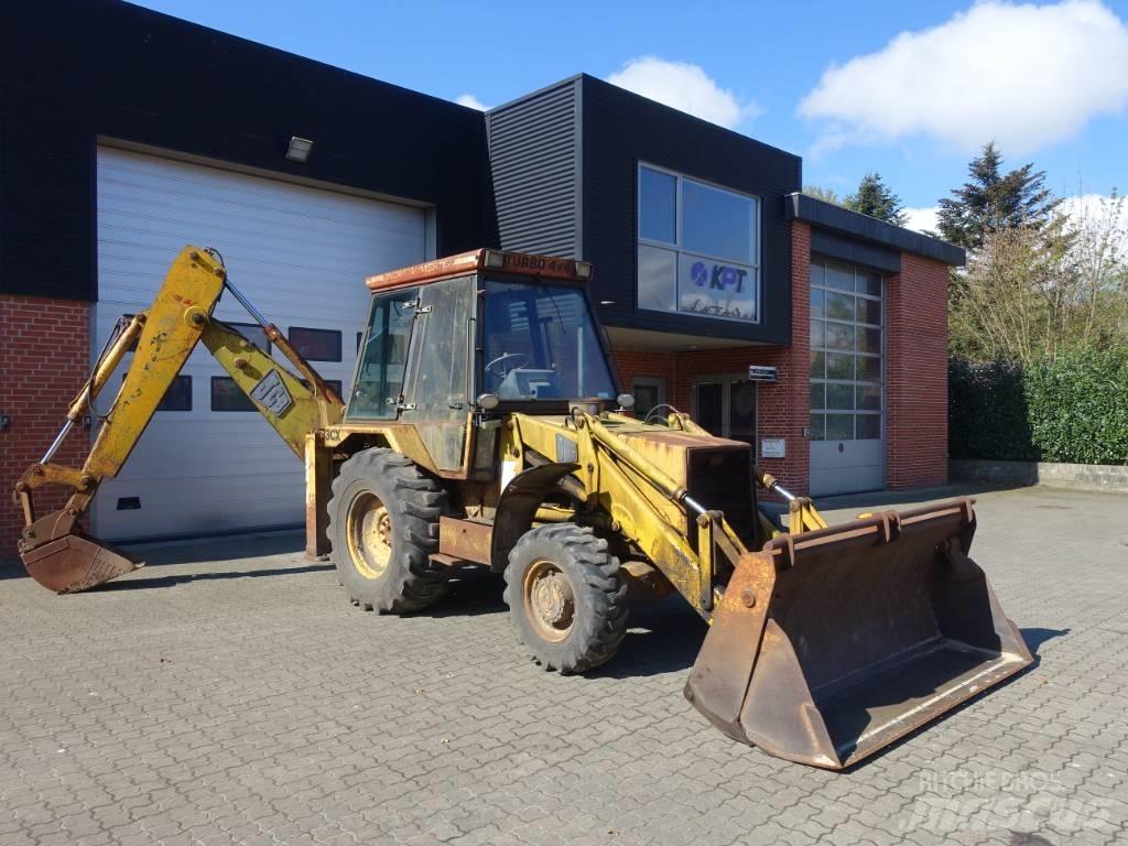 JCB 3 CX Backhoe loaders