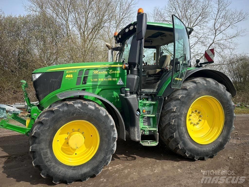 John Deere 6250 R Tractors