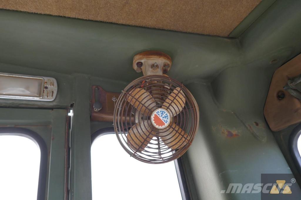 CAT 130G Ex-army Graders