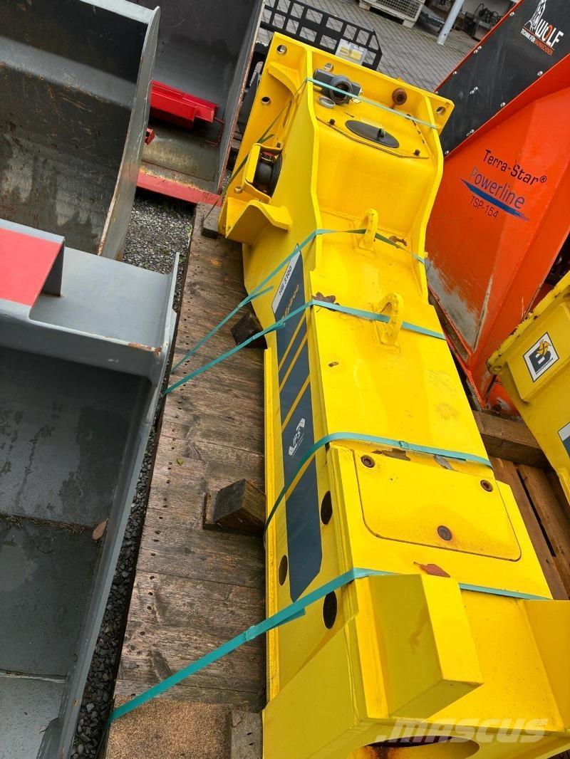 Epiroc HB3100 Hammers / Breakers