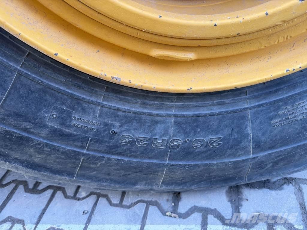 Volvo A 35 D Articulated Dump Trucks (ADTs)