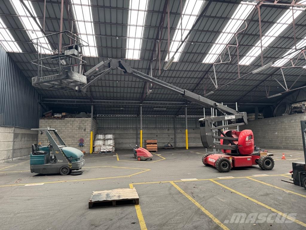 Manitou 170AETJL Articulated boom lifts