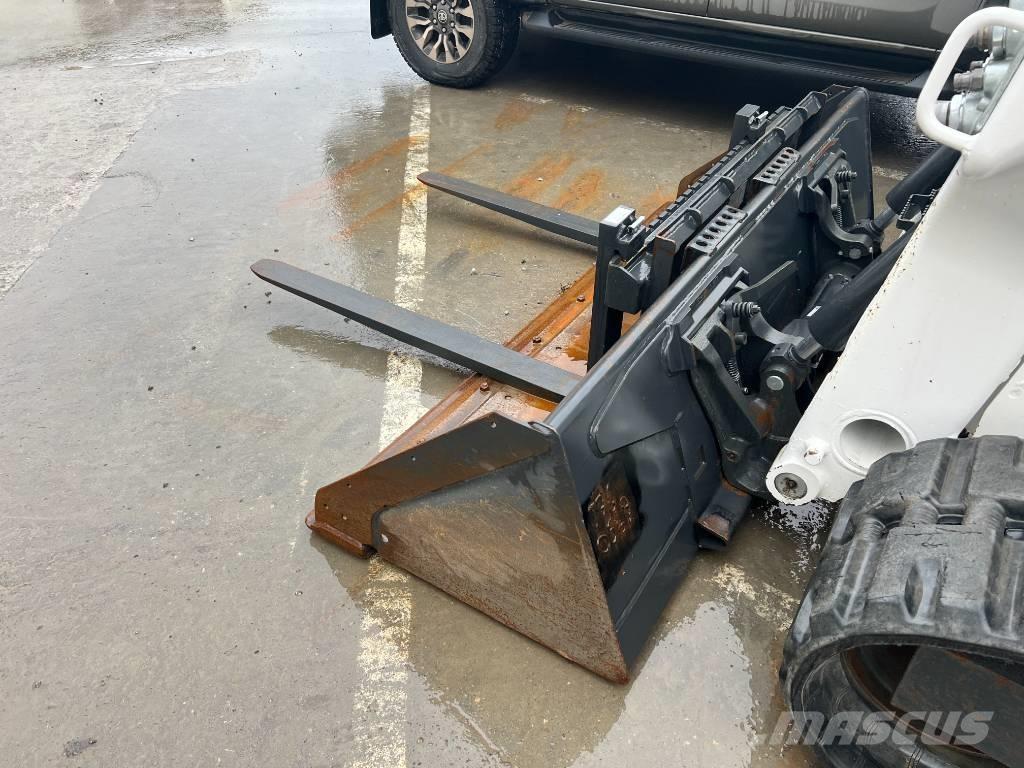 Bobcat T 76 Crawler loaders