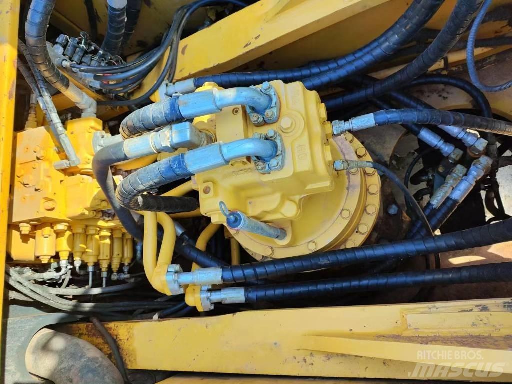 Komatsu PC 450 LC-8 Crawler excavators