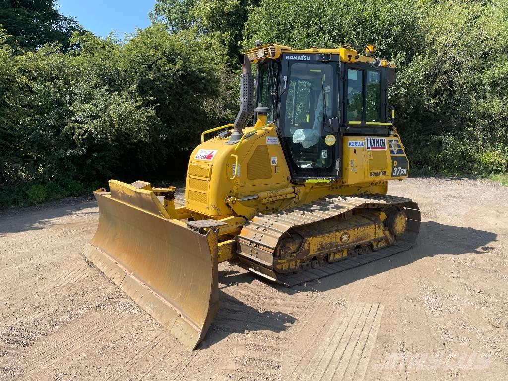 Komatsu D 37 PX-24 Crawler dozers