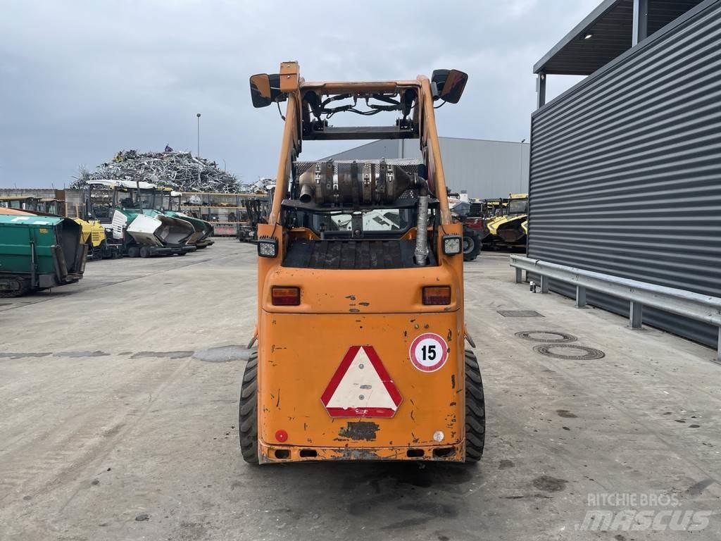 CAT 226B Skidders