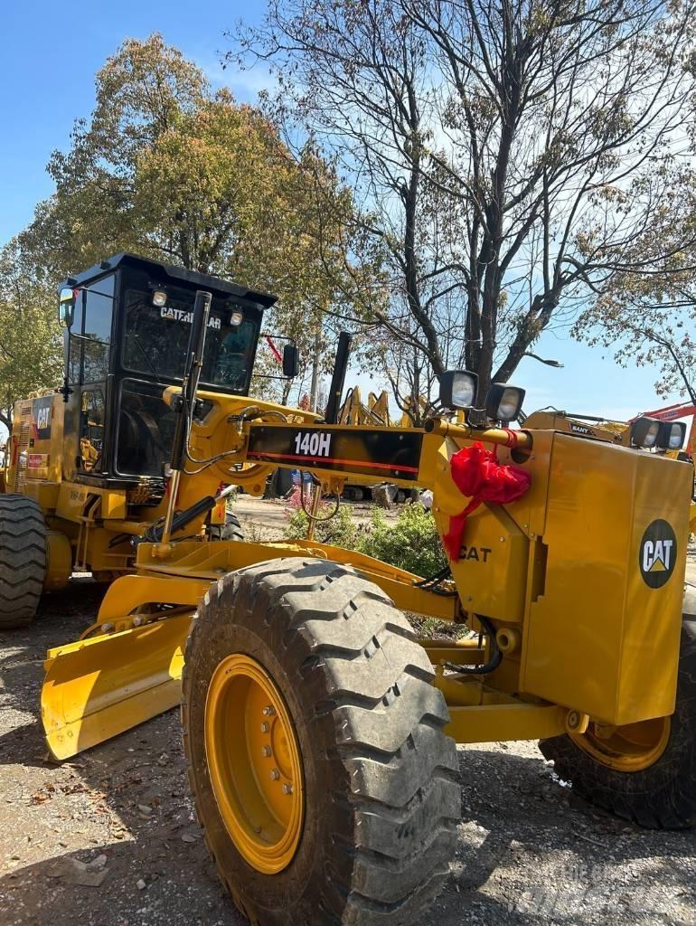 CAT 140 H Graders