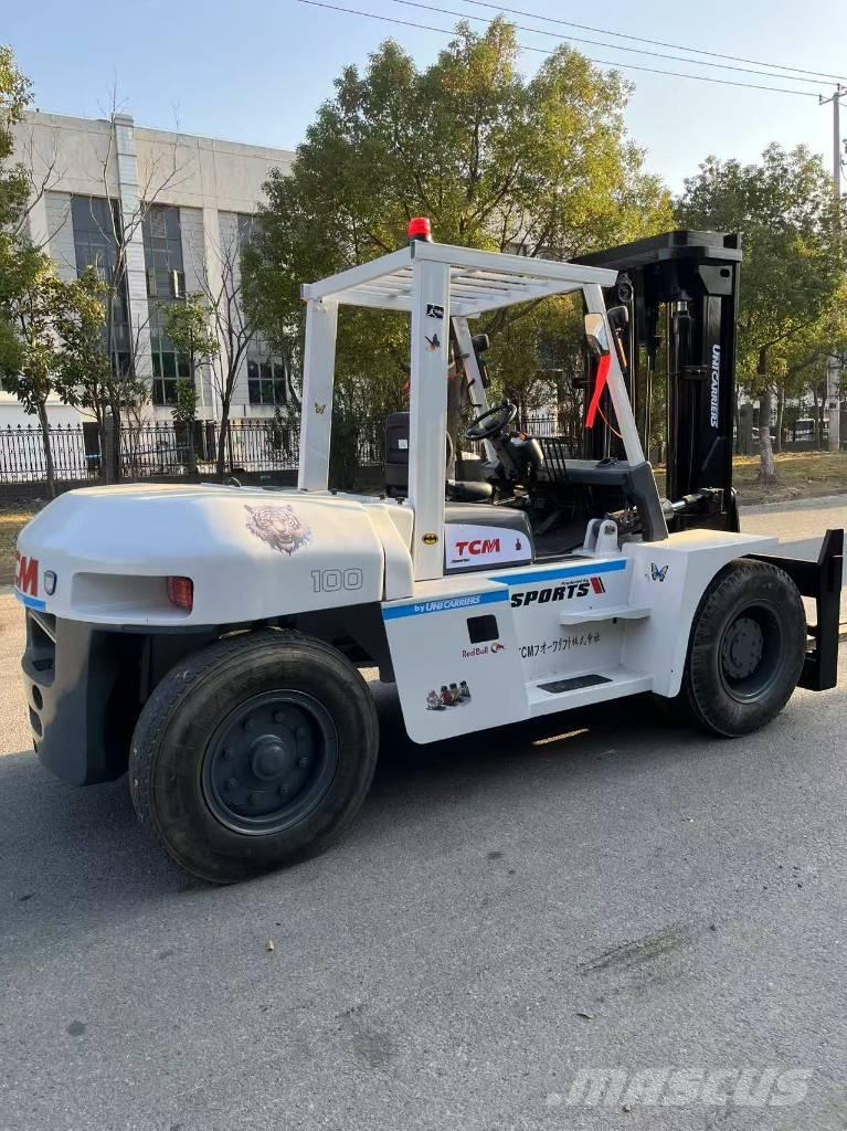 TCM FD 100 Diesel trucks