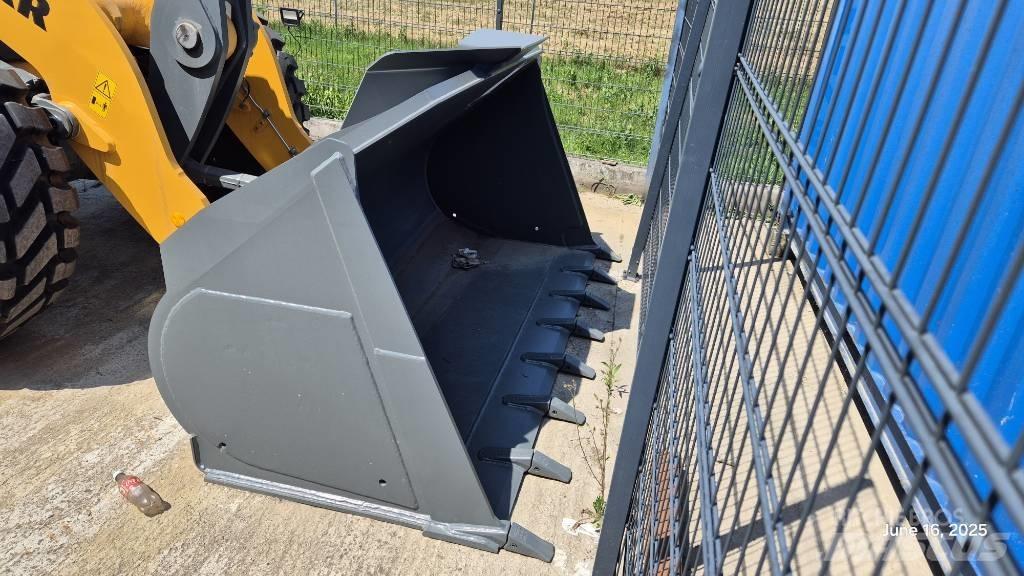 Liebherr L546 Wheel loaders