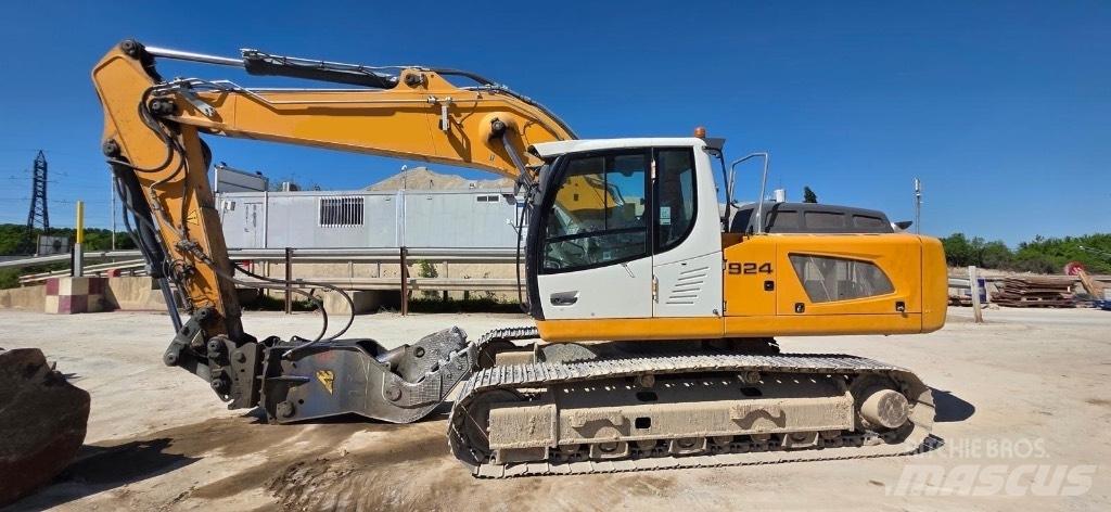 Liebherr 924 Crawler excavators