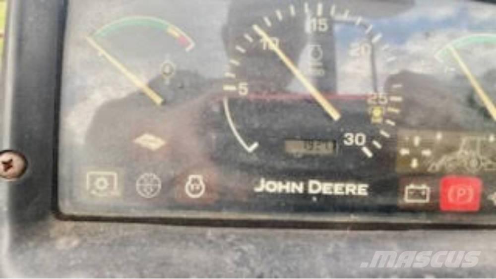 John Deere 110 Backhoe loaders
