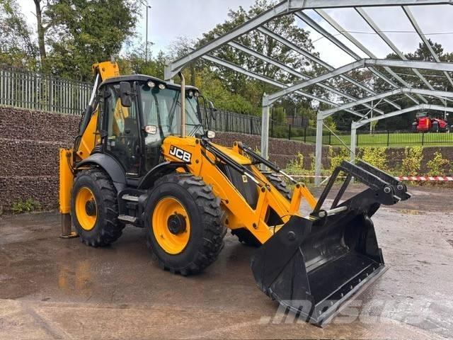 JCB 4 CX Backhoe loaders
