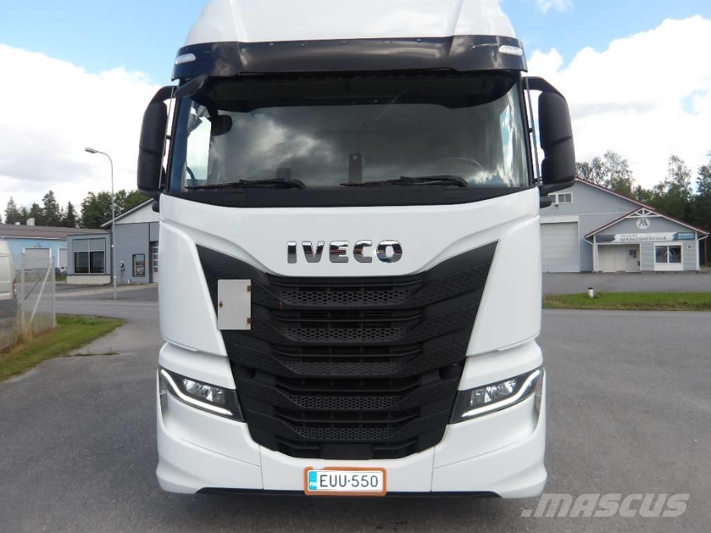 Iveco AS 440 STX Tractor Units