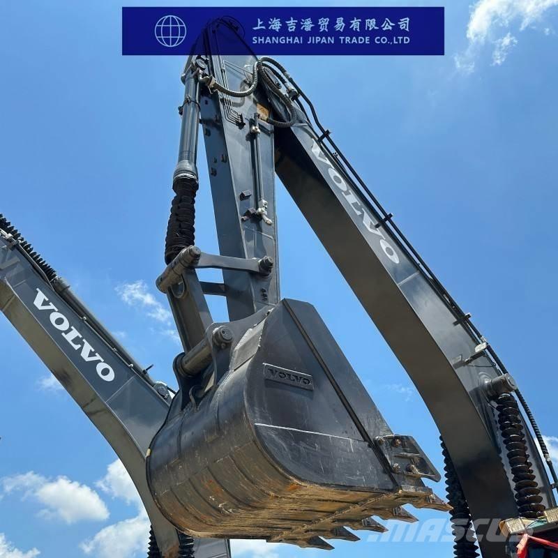 Vovlo EC 220 Crawler excavators