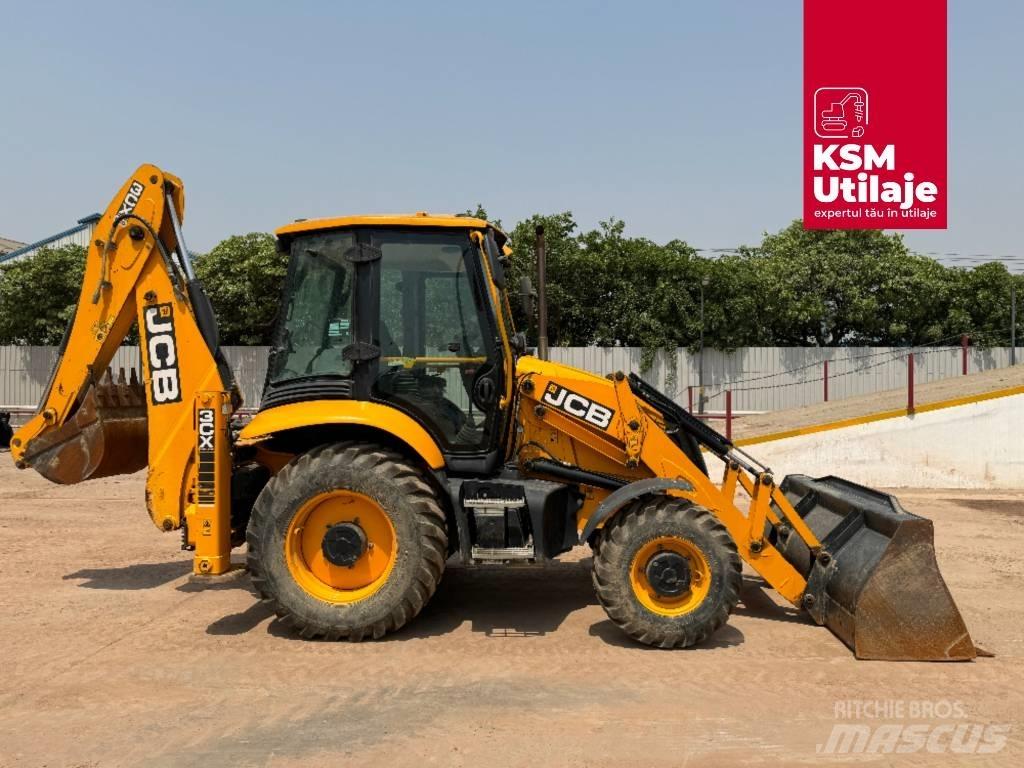 JCB 3 CX Backhoe loaders