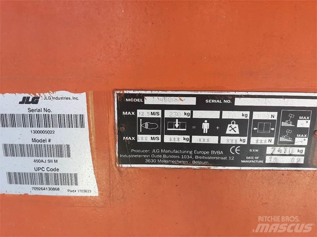 JLG 450AJ Articulated boom lifts