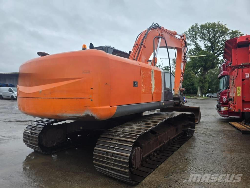 Hitachi ZX 210 Crawler excavators