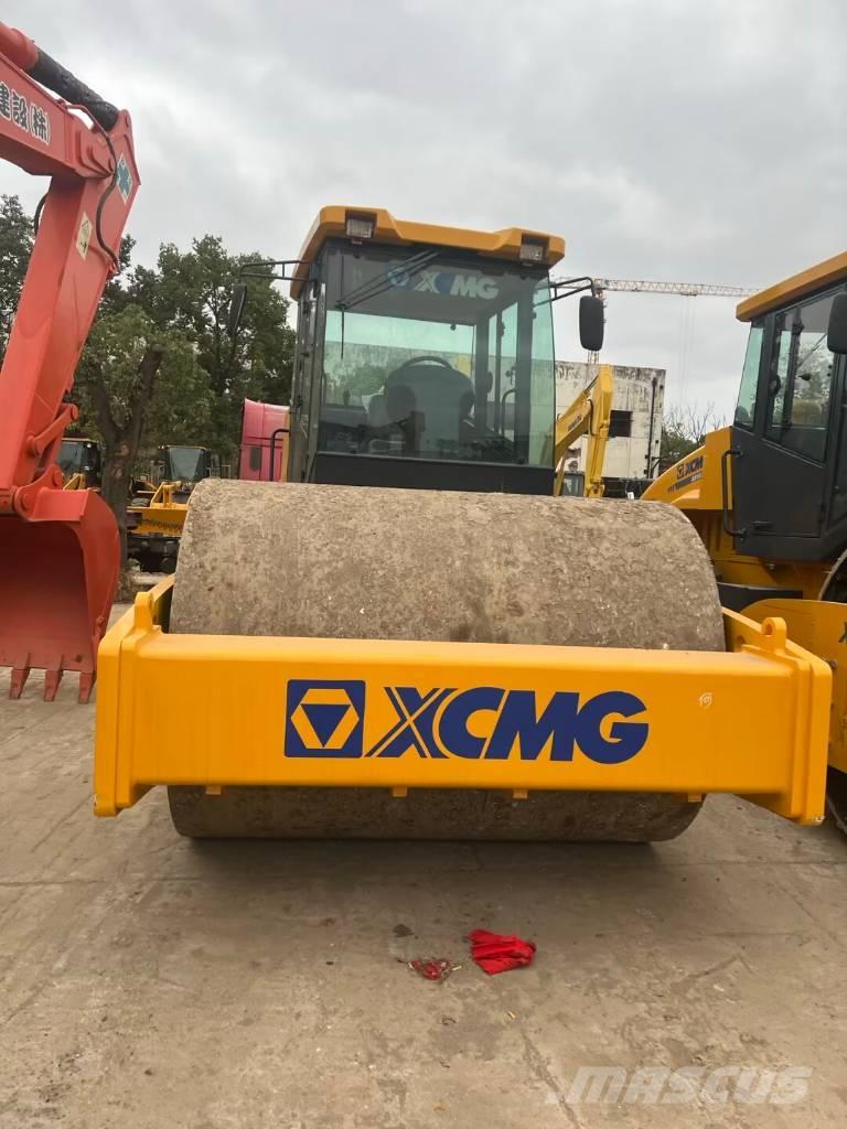 XCMG XS 183 J Single drum rollers