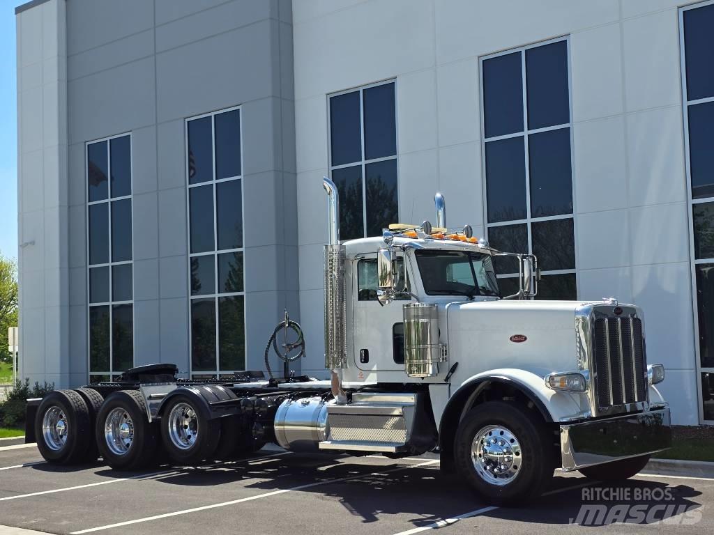 Peterbilt 389 Tractor Units