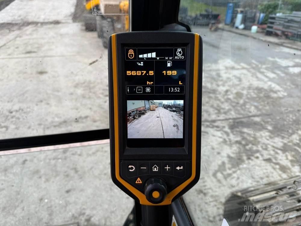 JCB JS145 Crawler excavators