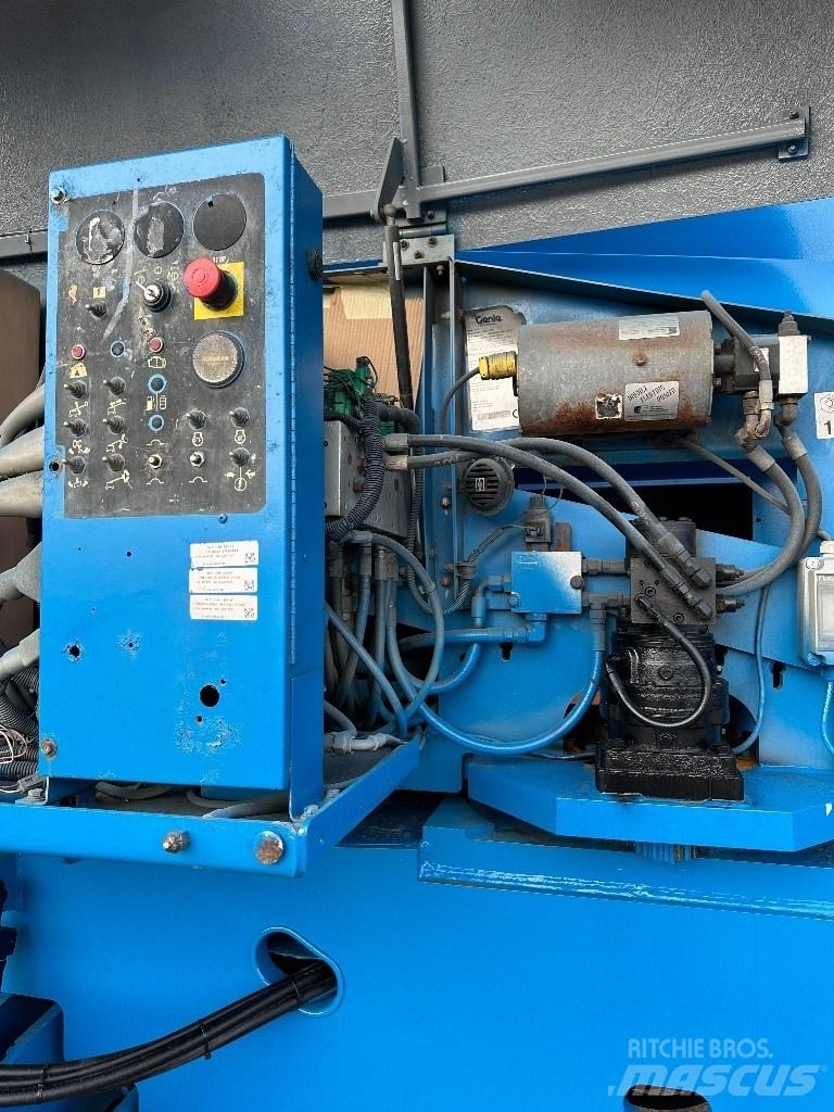 Genie s45 Telescopic boom lifts