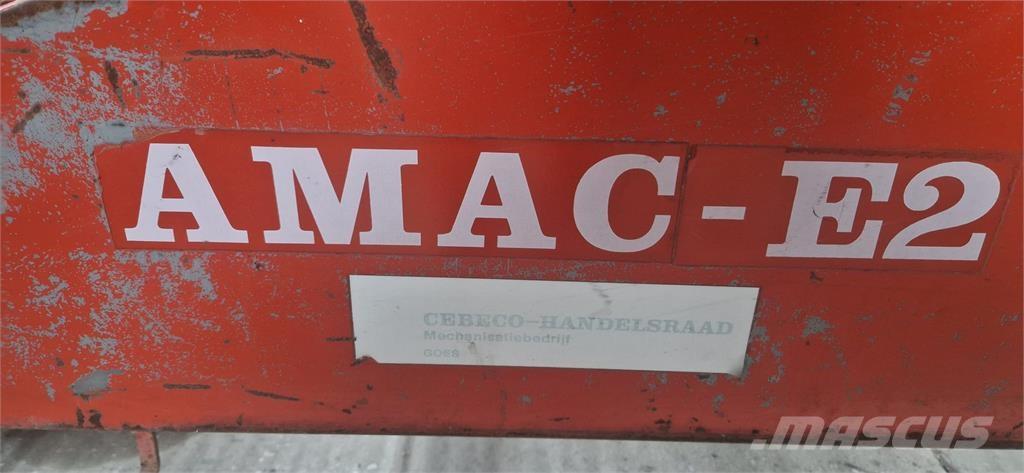 Amac E2 uienlader Potato harvesters and diggers