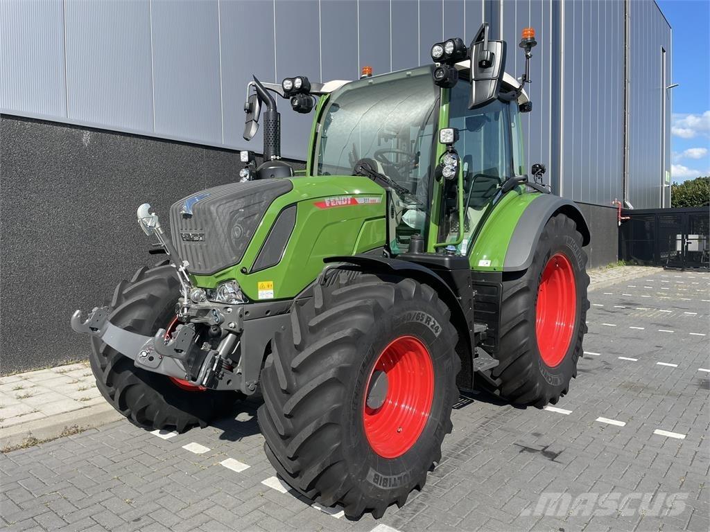 Fendt 311 Profi Tractors