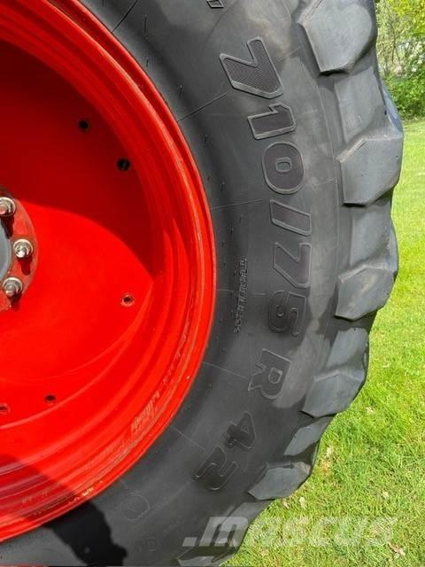 Fendt 927 Profi Tractors