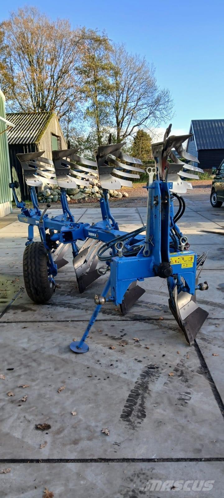 Rabe Albatros 110 Conventional ploughs