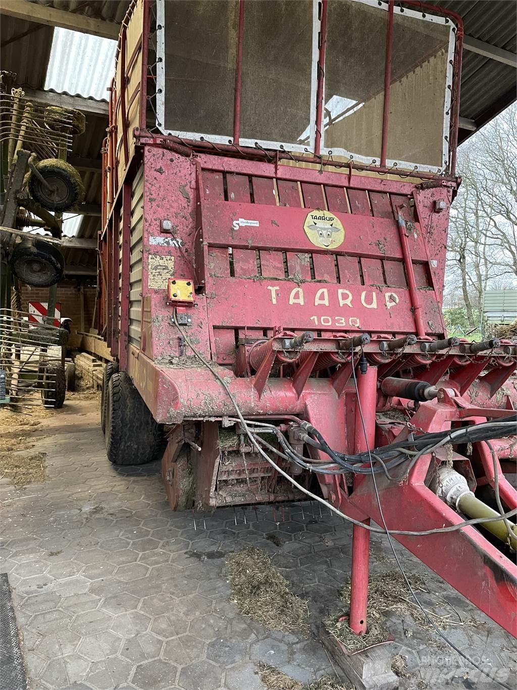 Taarup 1030 Self loading trailers