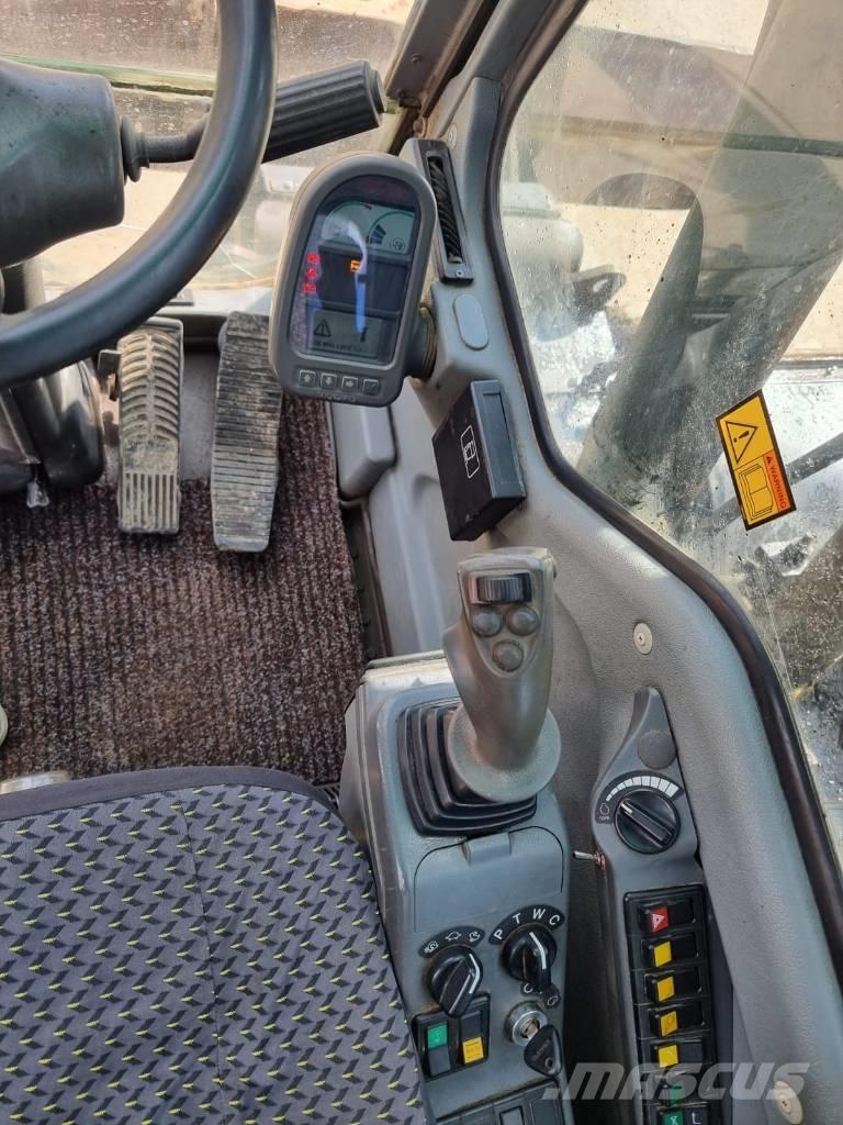Volvo EW 160 B Wheeled excavators